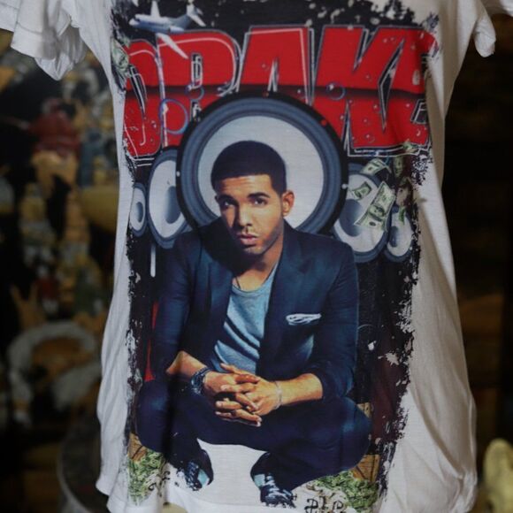 XL Drake Women's White V-neck Band Tee - Picture 2 of 2